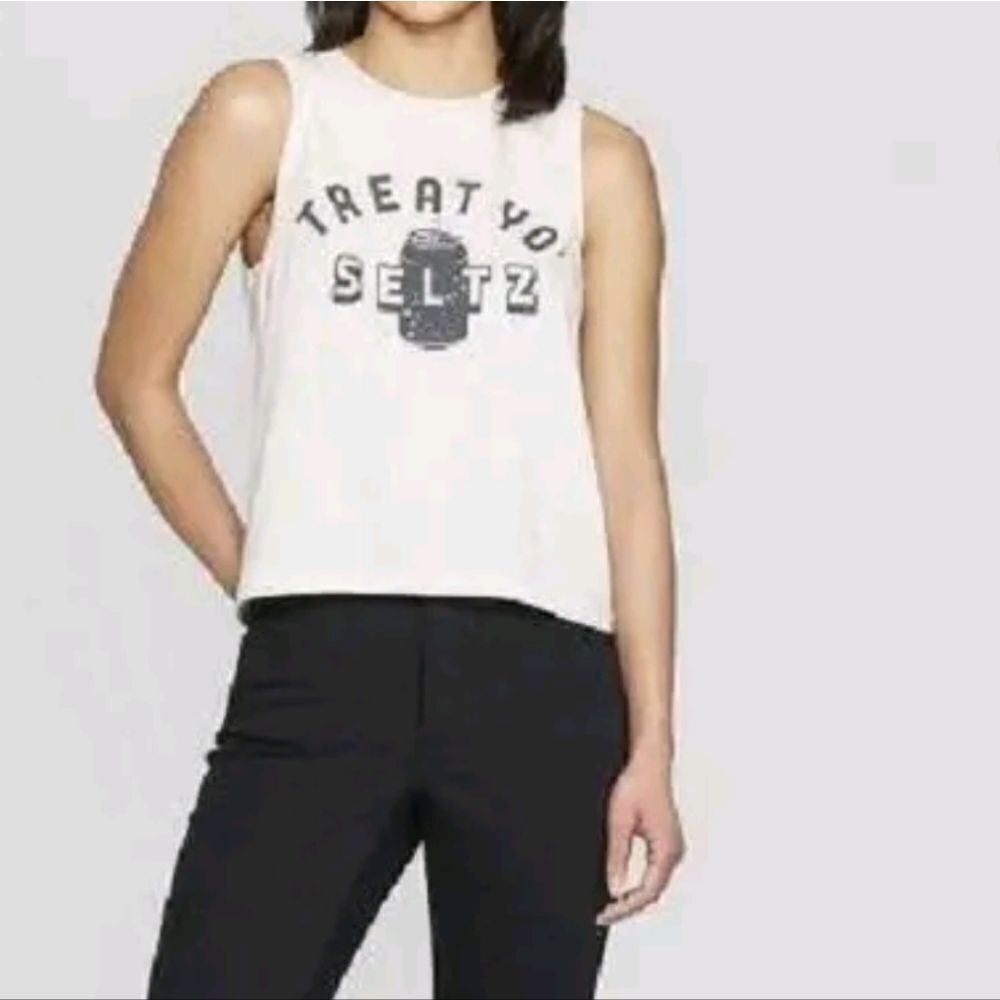 Fifth Sun Short Sleeve Top NWT - Picture 3 of 3